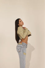 Load image into Gallery viewer, Driving Miss Daisy Levis